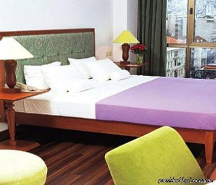 Hotel 2Fashion House Atenas Quarto foto